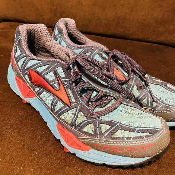 Very Good Brooks Trail Running Cascadia 6 7 Womens 10 US 42 EUR Blue Red grey - Picture 1 of 7